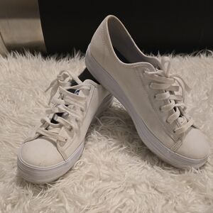 NWOT KEDS platform tennis shoes